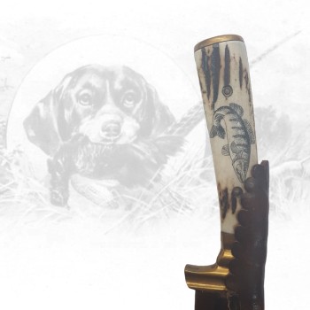 Jagdmesser mit Fischmotivgravur