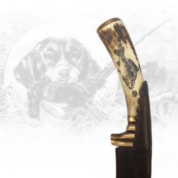 Jagdmesser mit Fischgravur