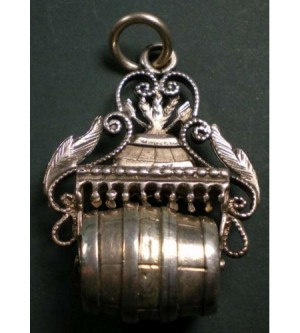 CHARIVARI - beer barrel