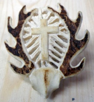 hat pin - dog made out of buckhorn