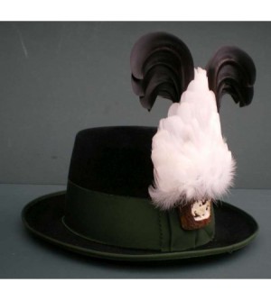 MITTLERER DOPPELTER SPIELHAHNSTOSS