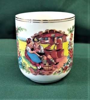 Häferl/Tasse mit Almspruch "I liab Di..."