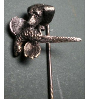 HUTNADEL HUND MIT FASAN