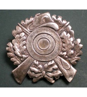 hat pin - sniper badge