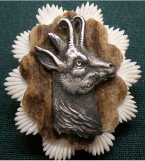 HUTANSTECKER GAMS BROSCHE