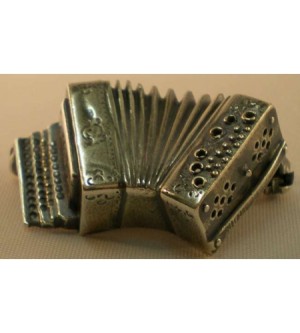 ANSTECKNADEL ZIEHHARMONIKA