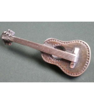 ANSTECKNADEL GITARRE