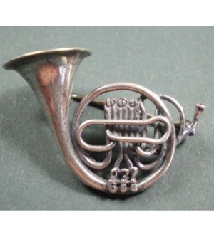 pin - bugle