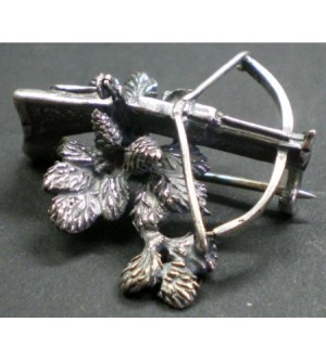 ANSTECKNADEL ARMBRUST