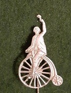 hat pin - bee master