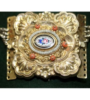 Schaumgoldkropfkette