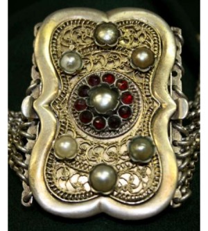 Biedermeier Kropfkette