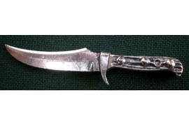 K25 bowie knife