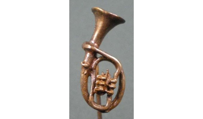 pin - horn